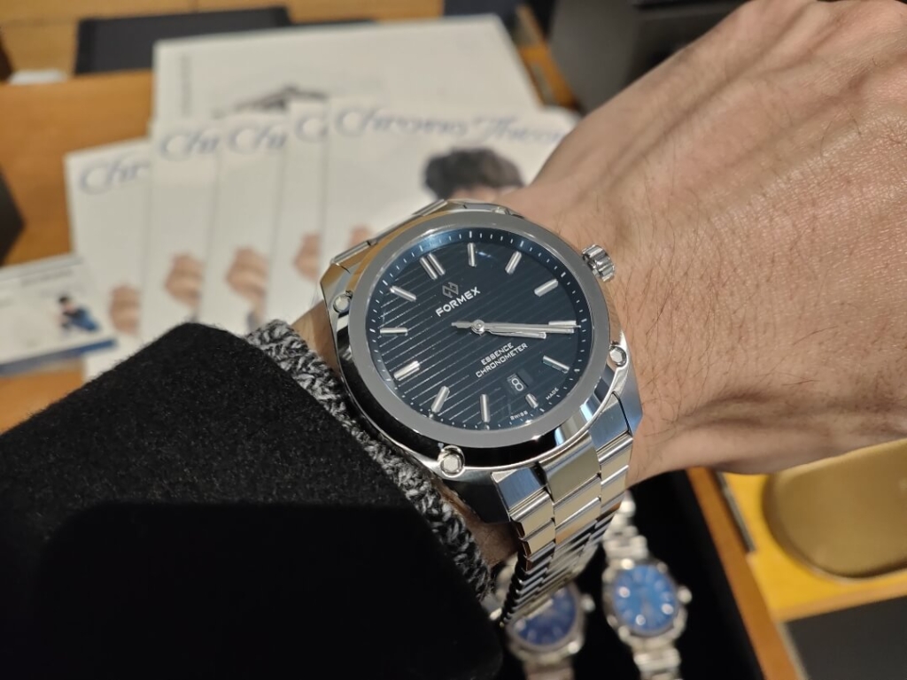 フラワーB ブルーグレイ 最終値下げFORMEX フォーメックス essence 39 エッセンス マ - 腕時計(アナログ)
